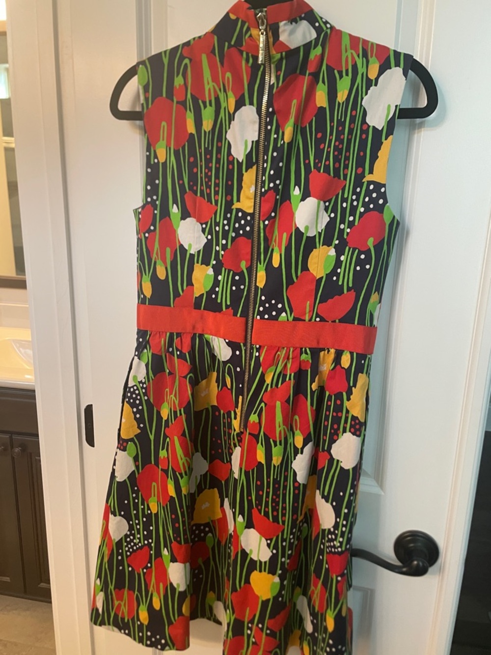 Elizabeth McKay Black Floral Sleeveless Midi Dress with Red Trim - Picture 3 of 4